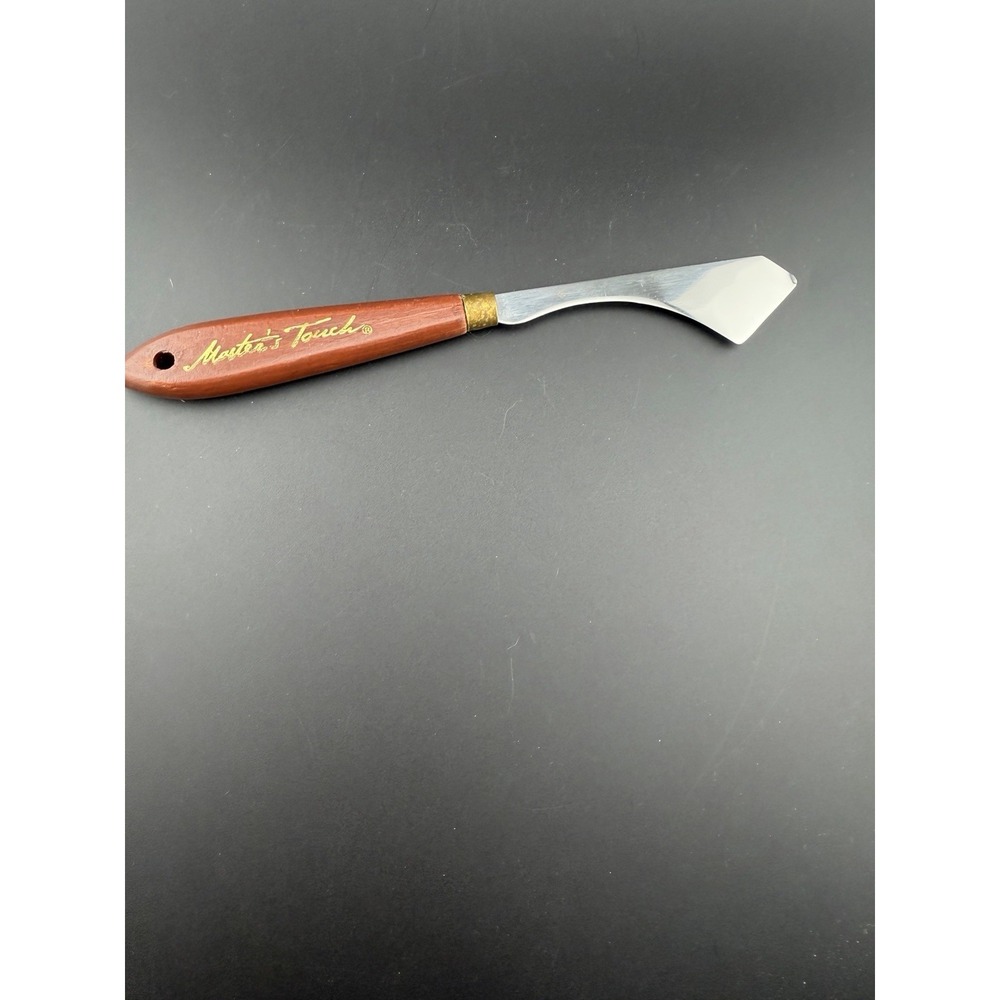 Master's Touch Artist Palette Knife Angled Blade Wood Handle 8"